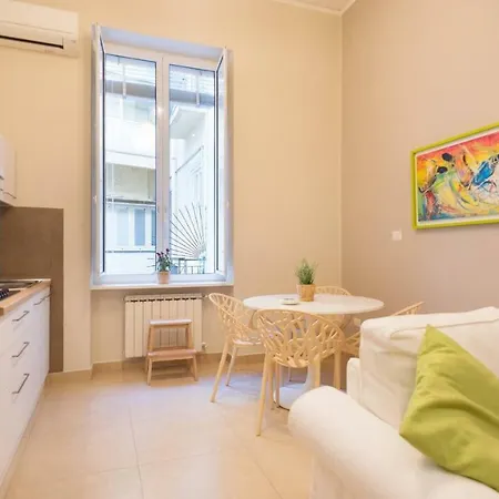 Civico118 Short Lets * Napoli